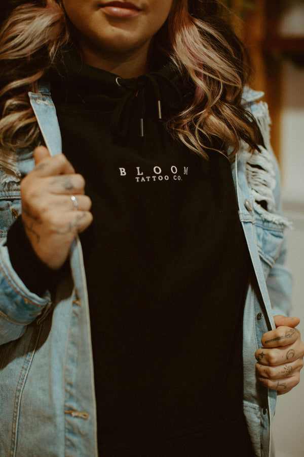 The Luna Hoodie (black)