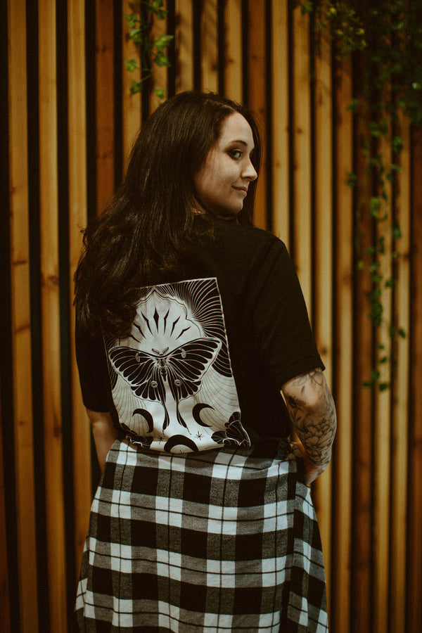 The Luna T (black)