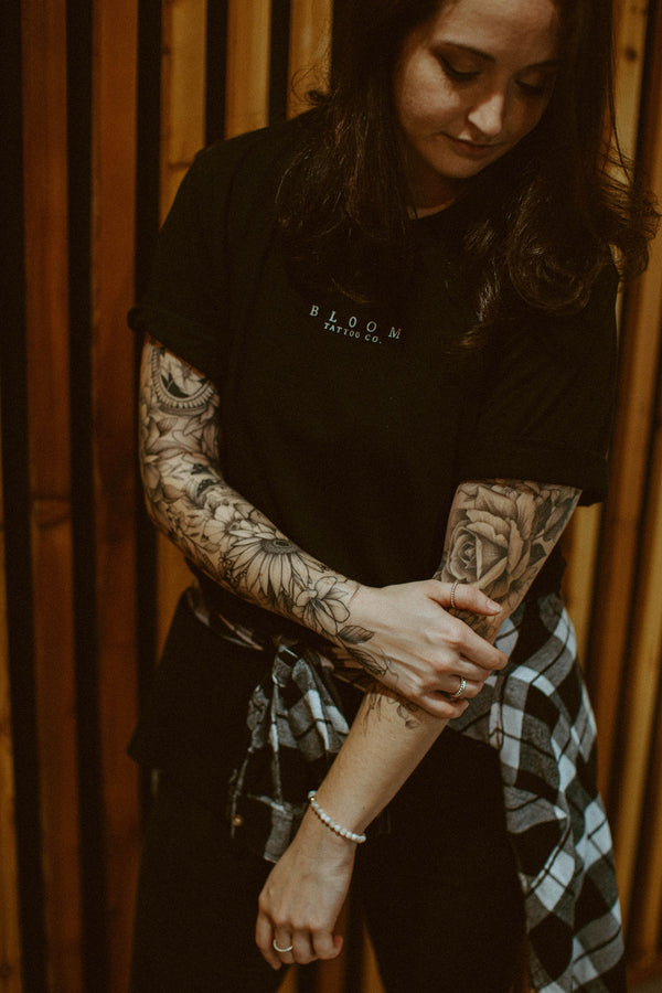 The Luna T (black)